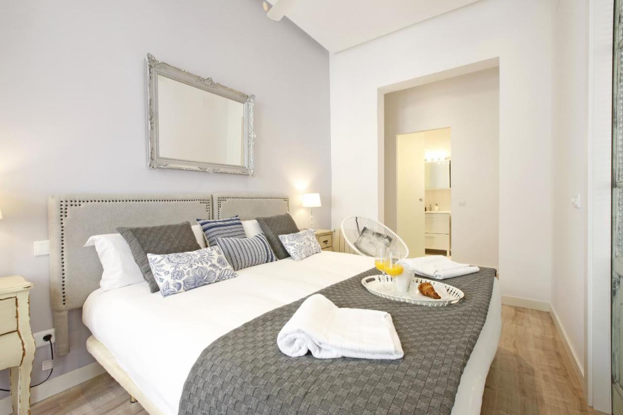 Reina Sofia Boutique I Apartment Мадрид Екстериор снимка