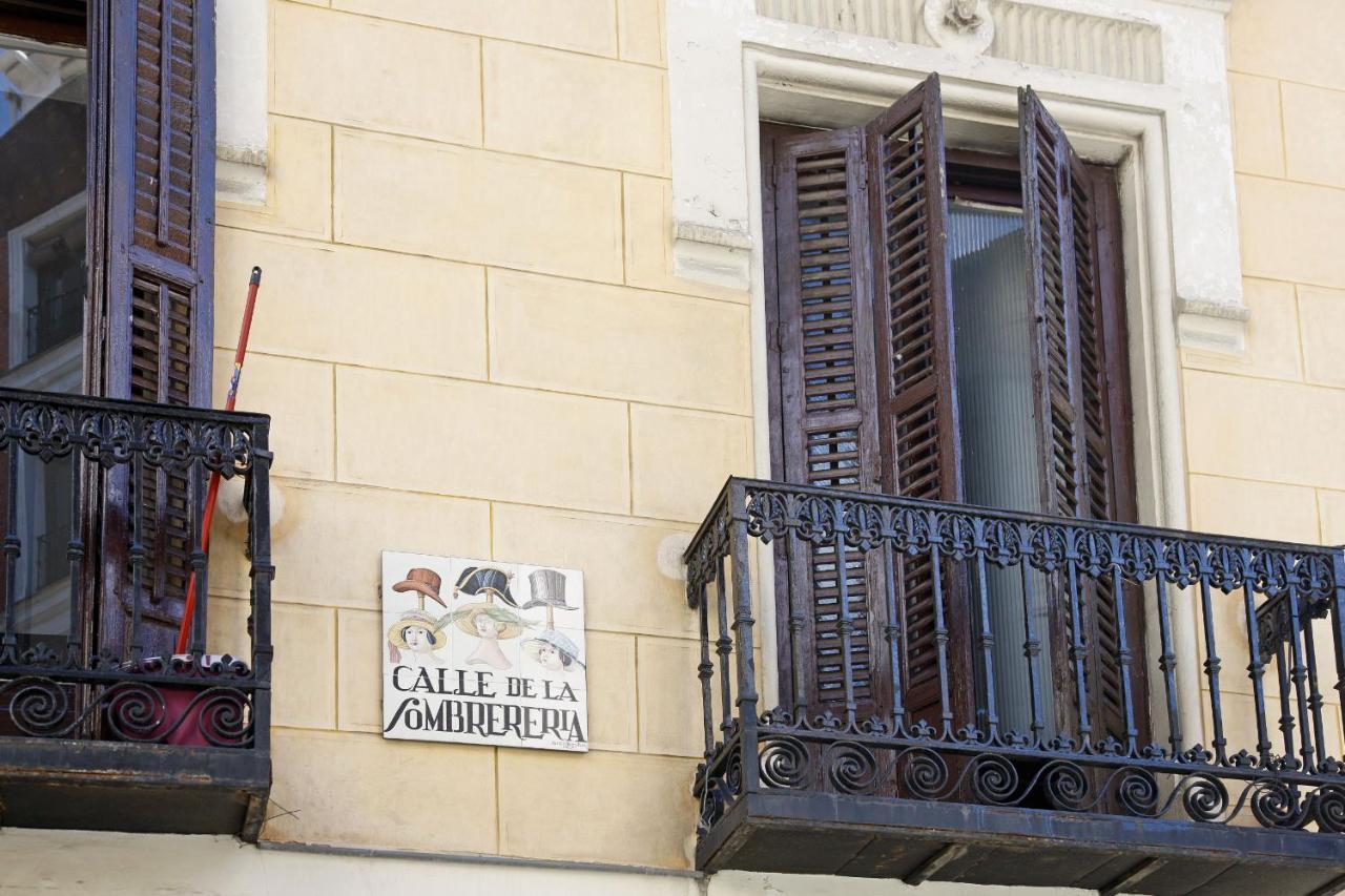 Reina Sofia Boutique I Apartment Мадрид Екстериор снимка