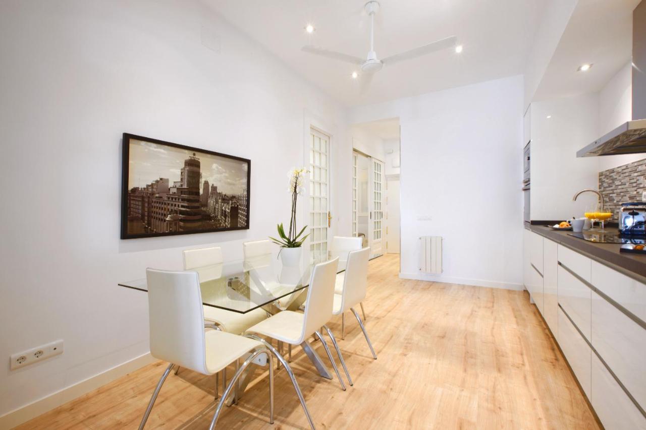 Reina Sofia Boutique I Apartment Мадрид Екстериор снимка