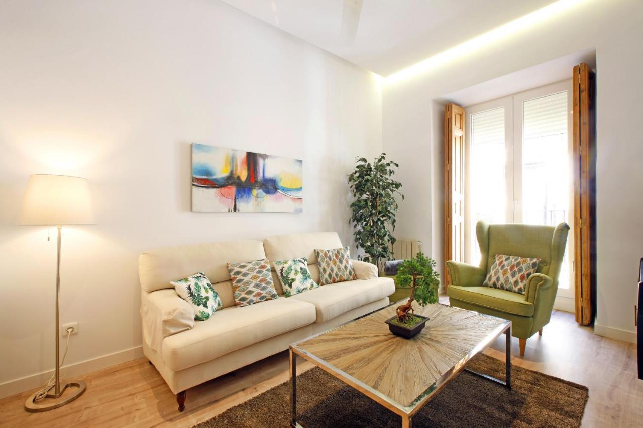Reina Sofia Boutique I Apartment Мадрид Екстериор снимка