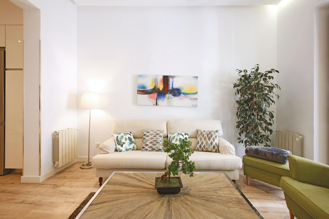 Reina Sofia Boutique I Apartment Мадрид Екстериор снимка